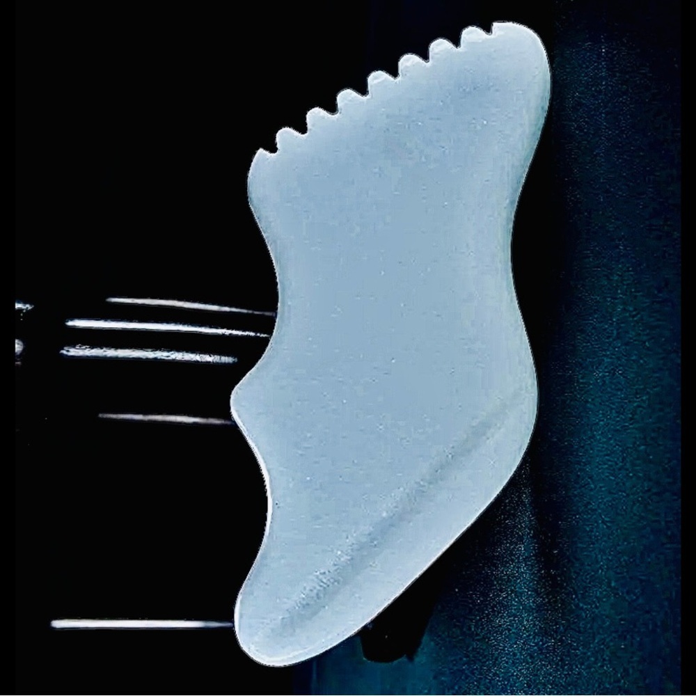 GUA SHA | Facial Massage Tool | Genuine White Jade Stone - Picture 4 of 11